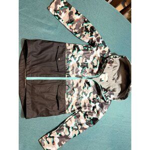 Cat & Jack Kids Camo Waterproof Hooded Jacket Size 4T